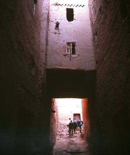 Gasse im Ksar von Tinghir.
