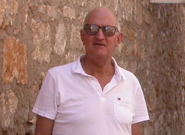 Roger Mim&oacute;