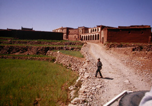 Pista al sud del Jebel Toubkal, Marroc.