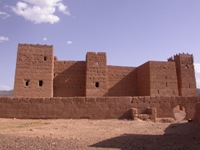 Tighremt n'ca&iuml;d Ali Taourirt, sur une colline pr�s de Tamnougalt