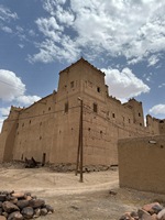 A&iuml;t Abou Jdida, Tajanat